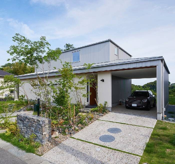 1社目：株式会社クレイル